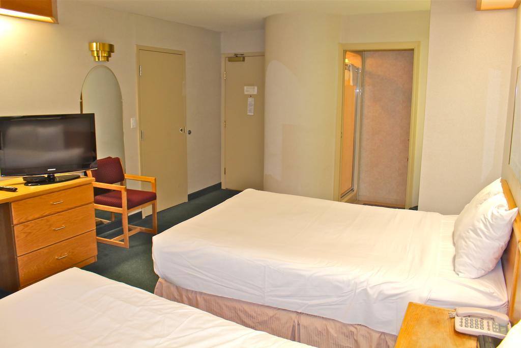 Canadas Best Value Inn Langley/Vancouver Bagian luar foto