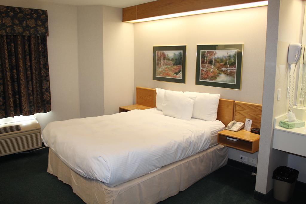 Canadas Best Value Inn Langley/Vancouver Bagian luar foto