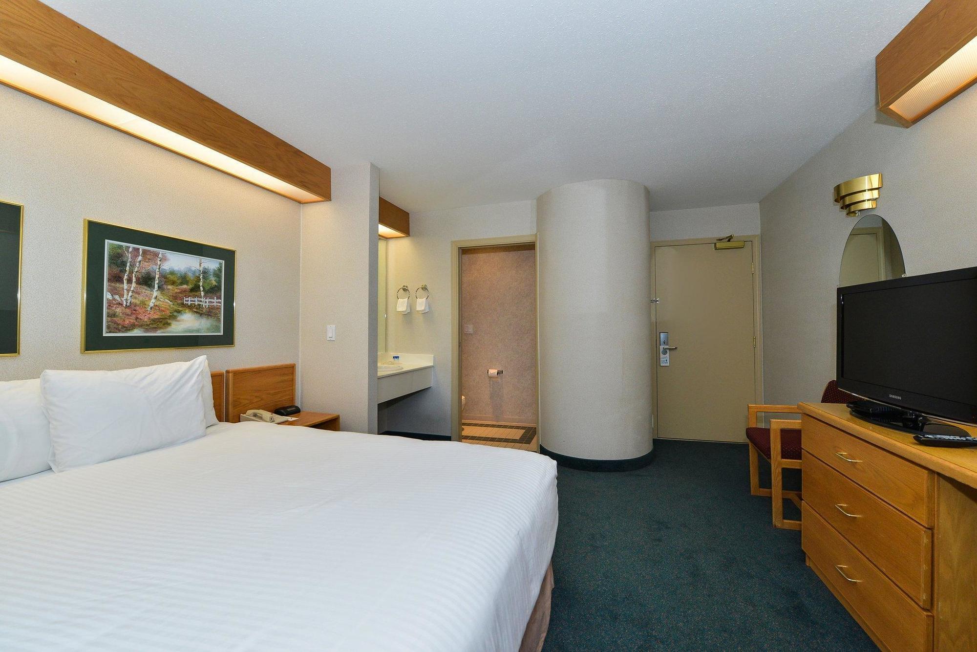 Canadas Best Value Inn Langley/Vancouver Bagian luar foto